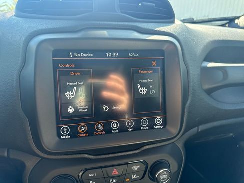 Used 2021 Jeep Renegade Limited w/ Sun & Sound Group AWD/4WD image 11