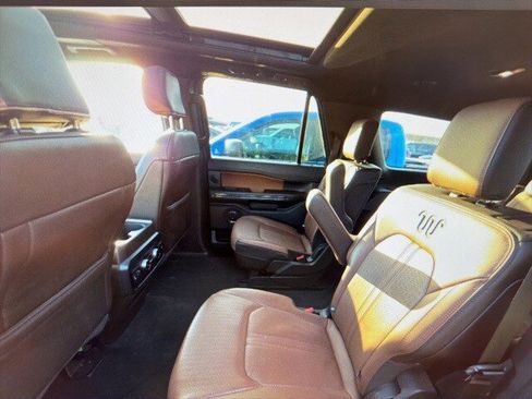 Used 2022 Ford Expedition Max King Ranch image 8