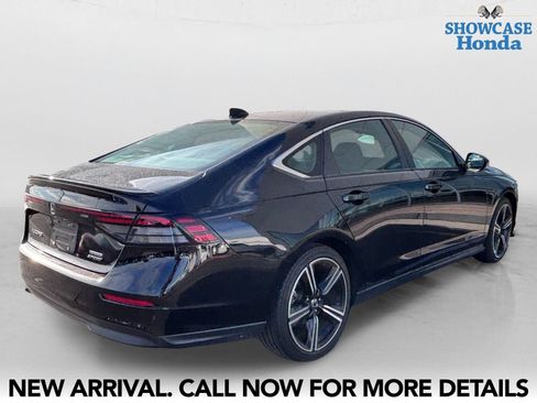 Used 2024 Honda Accord Sport image 5