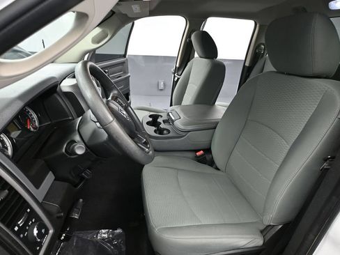 Used 2019 RAM 1500 Express w/ Express Value Package AWD/4WD image 25