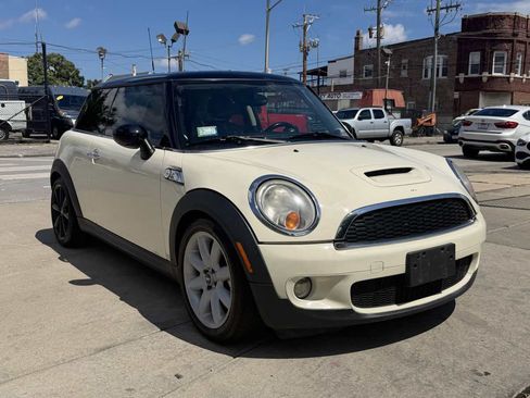 Used 2012 MINI Cooper S FWD image 3