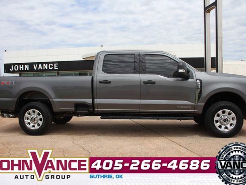 Used 2024 Ford F250 XLT AWD/4WD image 15