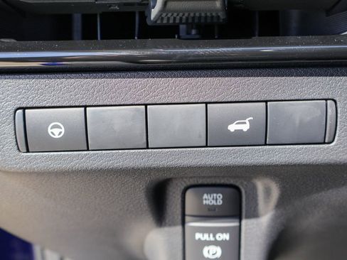 New 2026 Nissan Murano SV image 16