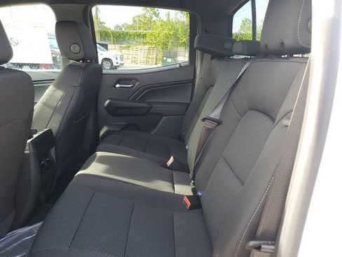 New 2025 GMC Canyon Elevation w/ Convenience Package image 11