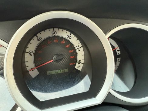 Used 2014 Toyota Tacoma 2WD Regular Cab image 22