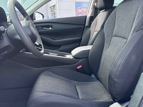 Used 2025 Honda Accord LX image 11