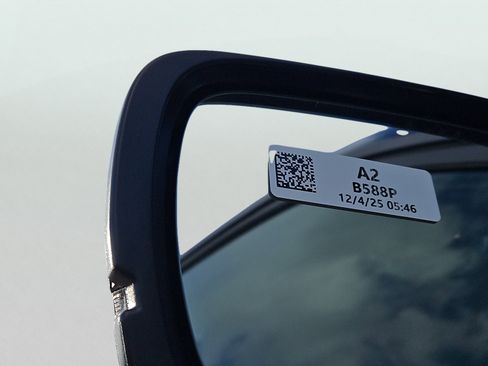 New 2025 Honda Pilot EX-L image 6