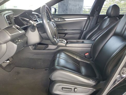 Used 2019 Honda Civic EX image 17