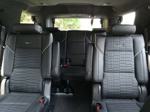 Certified 2025 Cadillac Escalade V AWD/4WD image 24
