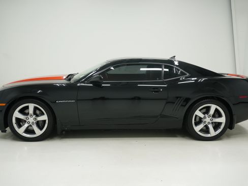Used 2011 Chevrolet Camaro SS w/ RS Package RWD image 7