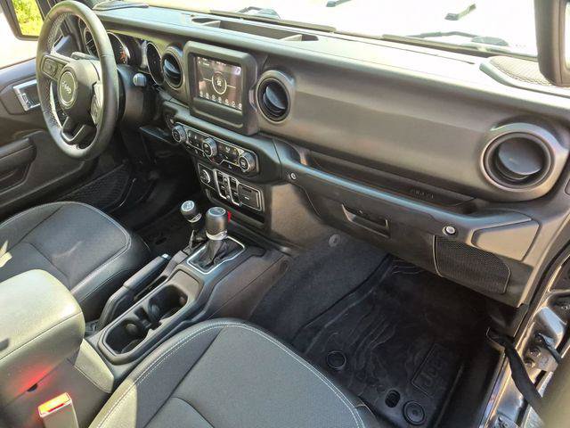 Certified 2023 Jeep Gladiator Sport AWD/4WD image 22