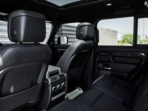 Used 2023 Land Rover Defender 110 Carpathian Edition AWD/4WD image 40