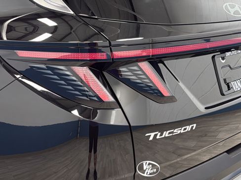 Used 2026 Hyundai Tucson Limited AWD/4WD image 42