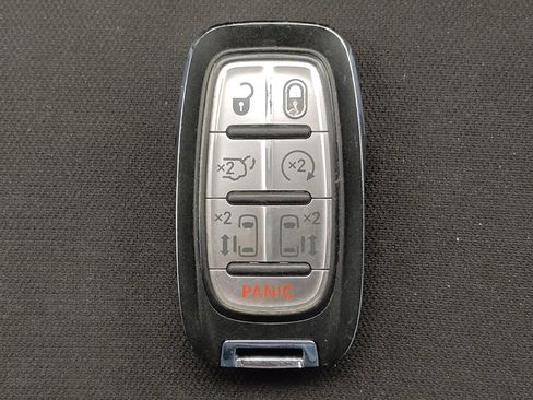 Used 2023 Chrysler Voyager LX FWD image 32