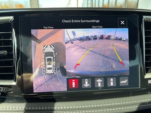 New 2026 Chrysler Pacifica Select w/ S Appearance Package FWD image 13