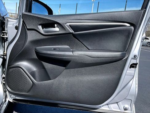 Used 2017 Honda Fit EX-L image 27