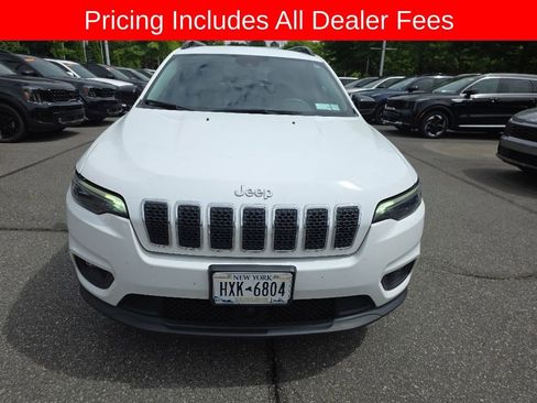 Used 2022 Jeep Cherokee Latitude Lux FWD image 10