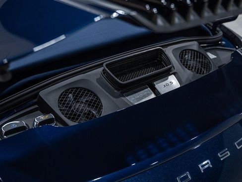 Used 2019 Porsche 911 Carrera S RWD image 42