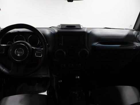 Used 2015 Jeep Wrangler Unlimited Sport AWD/4WD image 13
