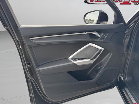 Used 2024 Audi Q3 2.0T Premium image 35