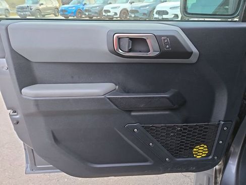 Used 2022 Ford Bronco Big Bend image 15