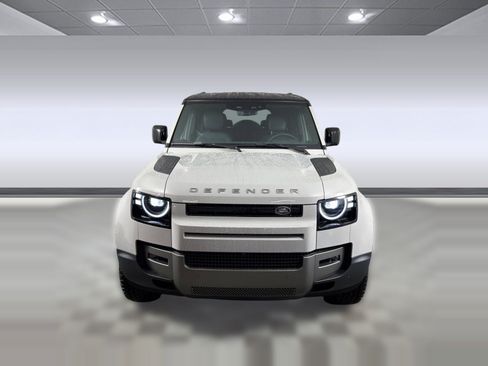 Used 2026 Land Rover Defender 130 S AWD/4WD image 5