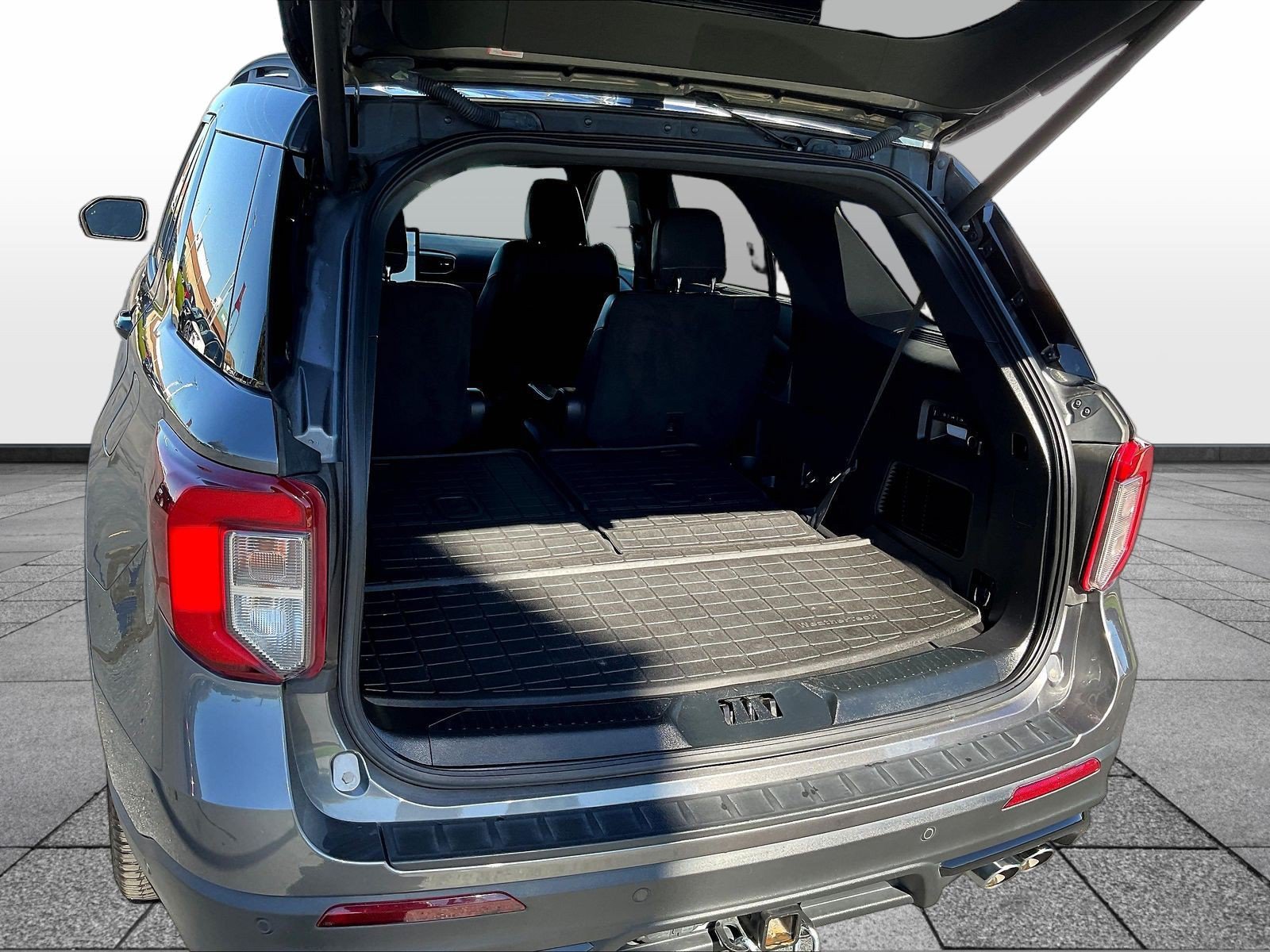 Used 2021 Ford Explorer ST w/ Equipment Group 401A AWD/4WD image 9