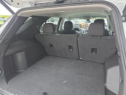 Used 2024 Chevrolet Equinox LT AWD/4WD image 95