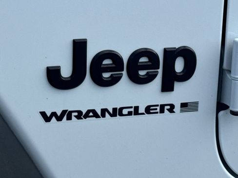 Used 2023 Jeep Wrangler Unlimited Sport AWD/4WD image 18