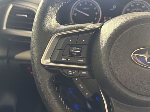 Certified 2024 Subaru Forester Limited w/ Convenience Package image 17