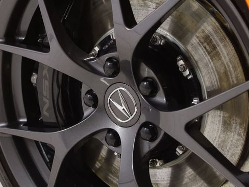 Used 2020 Acura NSX AWD/4WD image 16