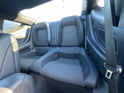 Used 2025 Ford Mustang Coupe image 21