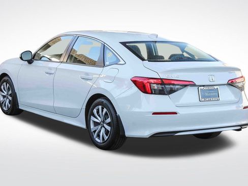 Used 2023 Honda Civic LX image 6