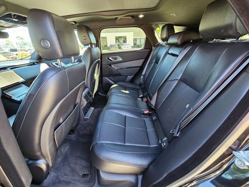 Used 2025 Land Rover Range Rover Velar Dynamic SE image 20