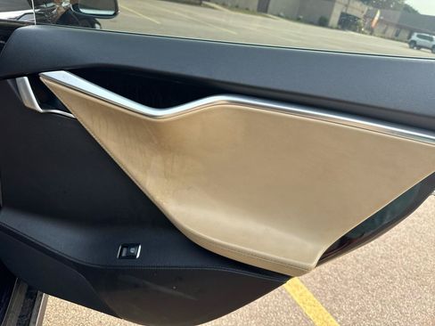 Used 2013 Tesla Model S RWD image 23