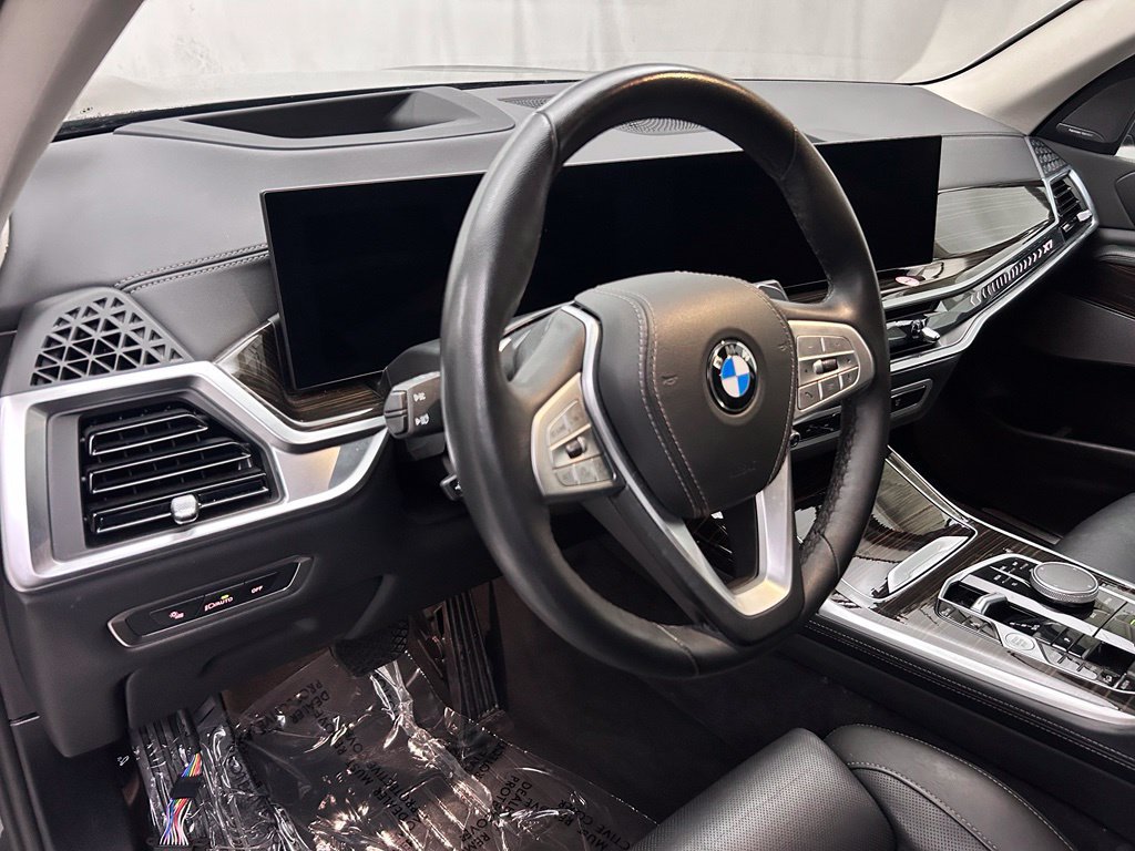 Used 2026 BMW X7 xDrive40i AWD/4WD image 12