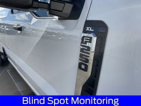 New 2026 Ford F250 XL w/ XL Chrome Package image 2