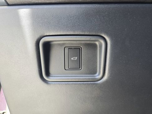 Certified 2023 Land Rover Range Rover Autobiography image 27