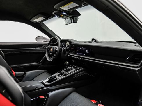 Used 2023 Porsche 911 GT3 RWD image 51
