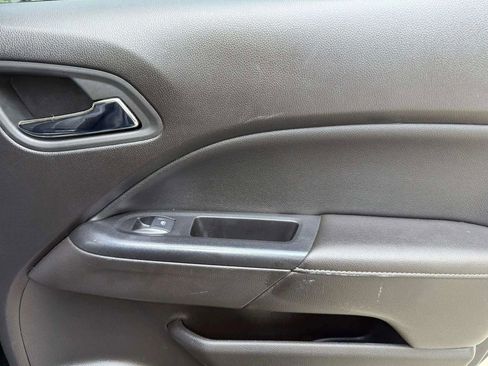 Used 2019 GMC Canyon Denali image 12