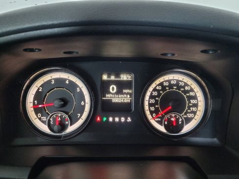 Used 2017 RAM 1500 Express w/ Express Value Package AWD/4WD image 23