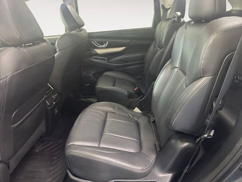 Used 2019 Subaru Ascent Limited w/ Popular Package #3 AWD/4WD image 21