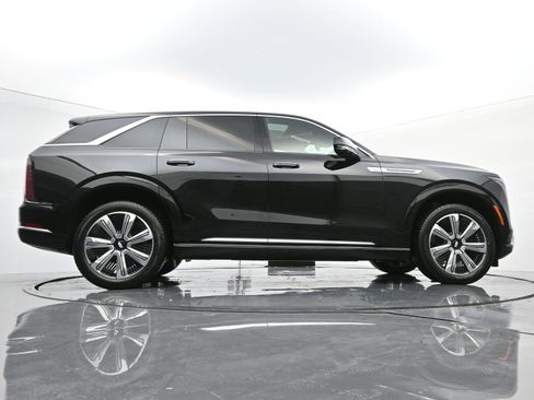 New 2025 Cadillac Escalade IQ Luxury 2 image 20