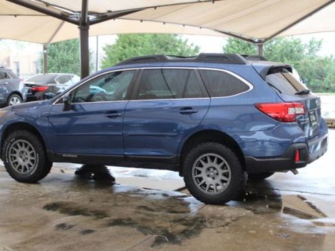 Used 2019 Subaru Outback 2.5i Limited image 7