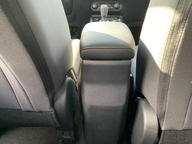 Used 2026 Nissan Kicks SV w/ Interior Electronics Package AWD/4WD image 14