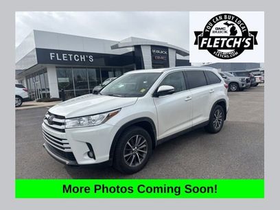 Used 2019 Toyota Highlander XLE