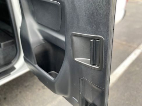 Used 2021 Toyota Tacoma SR RWD image 17