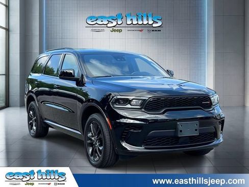 Certified 2023 Dodge Durango GT AWD/4WD image 1
