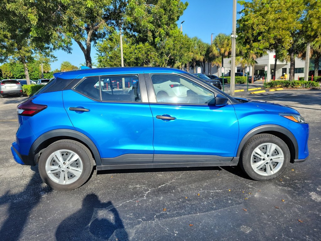 Used 2024 Nissan Kicks S FWD image 10