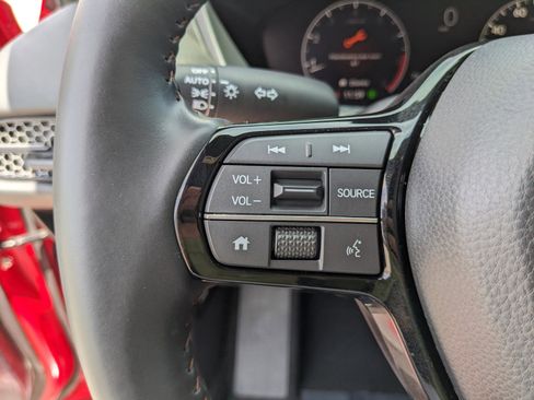 Used 2024 Honda HR-V Sport image 32